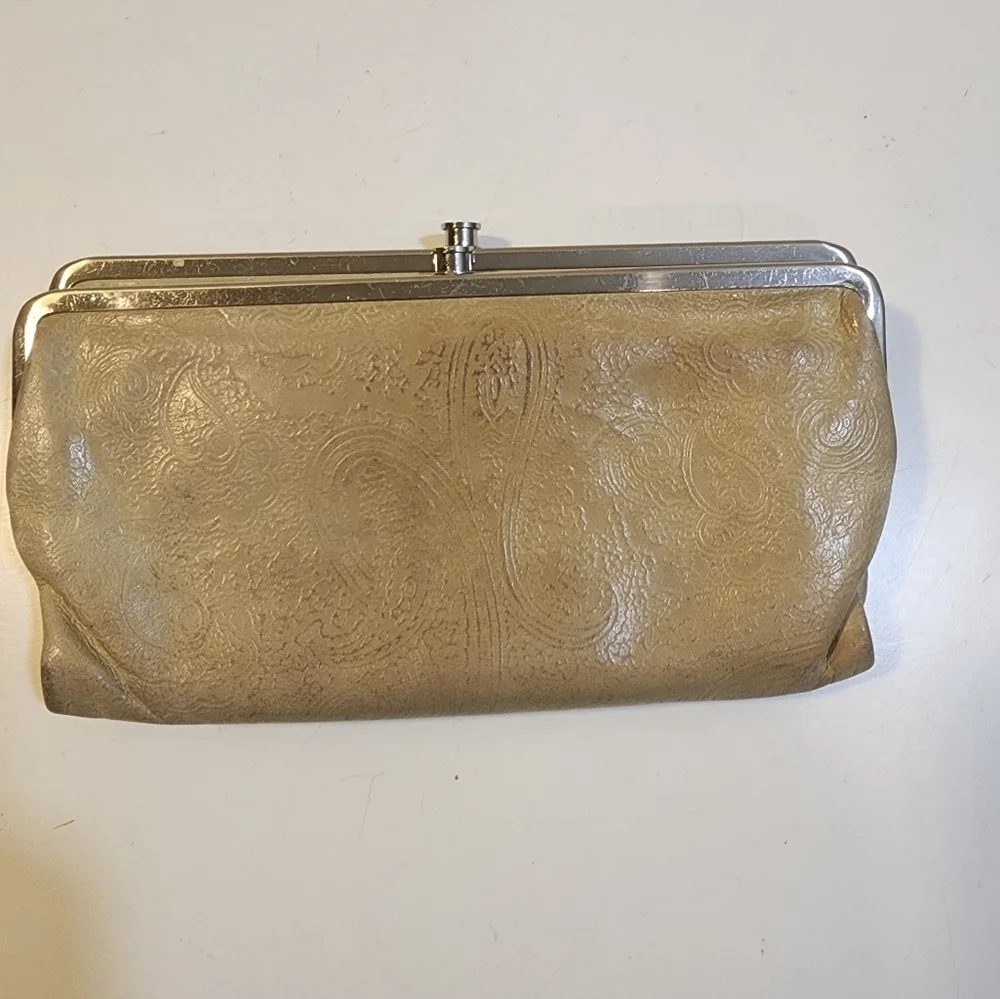 Hobo International Vintage Leather Elegant Tan Clutch Bag